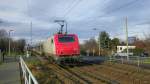 mein letztes Foto in 2013...Prima E 37 508 von CB-Rail duchfährt mit einem Zug leerer Autotransportwaggons den Bahnübergang in Dresden-Stetzsch Richtung Dresden-Friedrichstadt (21.12.2013)