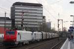 E37 518 fuhr am 27.3.14 mit 37006 und einem Gz durch Düsseldorf-Rath.