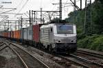 37030 der akiem ist mit einen containerzug durch hh-harburg gefahren,datum 22.08.14