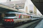 Am 16 September 2004 steht SNCF 15038 mit ein Nachtzug nach Nice in Luxembourg-gare.