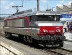 SNCF Lok BB 15020 wartet schon am 08.06.08 im Bahnhof von Luxemburg auf den EC 97  Iris , um diesen bis Basel SBB zu schleppen.