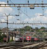 Warten auf neue Aufgaben: SNCF TGV, BB 1116 204-7 und SBB Re 4/4 II am 2.
