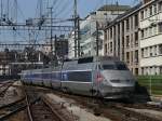 Ein TGV am 30.06.2009 bei der Einfahrt in Genf.