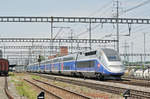 TGV 4718 durchfährt den Bahnhof Muttenz. Die Aufnahme stammt vom 31.05.2017.