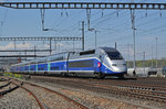 TGV 4726 durchfährt den Banhof Muttenz. Die Aufnahme stammt vom 11.04.2016.