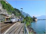 SBB TGV Lyria von Brig nach Paris beim Château de Chillon am 4. August 2007.