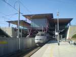 Passt irgendwie zu diesem Bahnhof. Ein TGV Sud-Est von Paris nach Marseille im TGV-Bahnhof Valence. 