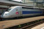TGV 9574 Stuttgart-Paris wird in 3 Stunden 39 Minuten sein Fahrtziel erreichen.