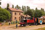 Train Thur Doller Alsace (Chemin de Fer Touristique de la Vallée de la Doller CFTVD): Historisches Monument Lok 51  La Meuse  am Ende der noch befahrbaren Strecke in Sentheim.
