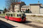 Der Billard A 80 D des Velay-Express ist am 08.04.2014 in Le Chambon-sur-Lignon angekommen