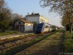 An einem wunderschnen Abend legte dieser X 72500 auf seinem Weg aus Le Grau-du-Roi nach Nmes am 6.4.2007 einen kurzen Halt in Vauvert ein.