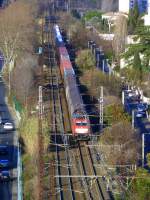 Frankreich, Languedoc, Montpellier Corum, die DB Lok 186 330-7 mit Fret auf der Strecke Nîmes-Montpellier kurz vor dem Bahnhof Montpellier Saint-Roch.