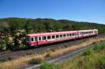 Train du Pays Cathare et des Fenouilledes (Train Rouge) Triebwagen 4545 mit 8601 am 11.08.2013 auf der Strecke zwischen Cases-de-Pne und Maury.