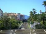 An dieser Stelle, westlich vom Bahnhof Cannes, kommt die Tunnelstrecke wieder ans Tageslicht.