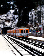Zug der SNCF-Baureihe Z600 im Bahnhof Montroc-Le-Planet.
Datum: 01.01.1988