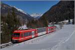 Der SNCF TER 18916 hat das im Hintergrund zu sehende Vallorcine verlassen und fährt nun Richtung Chamonix Mont Blanc. 
20. Fe.b 2015