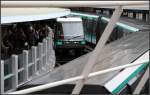 Fahrerlose Züge in alter Station -     1900 wurde die Station  Bastille  der Metrolinie 1 in Paris eröffnet.