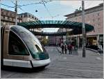 - Herbst in Strasbourg - Wie verpasst man eine Straenbahn an der Haltestelle Homme de Fer in Strasbourg? Der grte Teil der BB Fotografen steht am richtigen Bahnsteig, whrend ein kleiner Teil sich