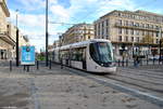 Citadis 006 an der Haltestelle Hôtel de Ville auf dem Weg nach La Plage. Aufgenommen am 12.11.2018