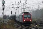 Re 482 005-6 verl�sst ...  Jens-Peter Schl�r 04.08.2011