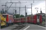 RE1237 nach Scuol-Tarasp mit einem DS (Gepäckwagen mit Stromabnehmer) am ... RE1237 nach Scuol-Tarasp mit einem DS (Gepäckwagen mit Stromabnehmer) am ...