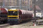BAMOWAG 54.22 der DGT steht mit Schotterwagen am 15.04.2010 in ...