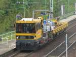 gleisarbeitsfahrzeuge-gaf Bahndienstfahrzeug 'GKW 303' am 7.5.2010 in Berlin Karlshorst. Hoffentlich nehmen potenzielle Fahrg�ste das Schild 'Ersatzzug' nicht allzu ernst.