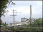 Gleise und Weichen Kraftwerk 'Lausward' in D�sseldorf mit fr�her genutzem Anschlussgleis (links) und weiterf�hrenden Gleisen zu Hafenbetrieben (rechts).