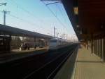 ICE 1 BR401 am Morgen des 02.04.2010 im G�ttinger Bahnhof, ...