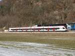 RABe 524 bei Castione am 13.02.2010  ...