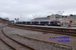 12.08.2006 Bhf Inverness. Nahverkehrszug wartet auf das Abfahrtsignal.