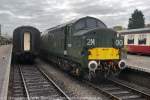 Sheringham, North Norfolk Railway, Class 37 Diesellok D6732 mit dem Zug nach Holt 2014,09,27