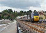 Der Cross Country HST Service Plymouth (12.24) - Glasgow mit dem Triebkopf 43207 an der Spitze erreicht Dawlish.