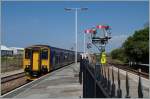 In St Erth zweit die Strecke nach St Ives  (The Bay Line) von der Hauptstrecke Penzance - Londnon ab.
Der Great First Western  Dieseltriebzug 105 246 verlässt gerade St Erth Richtung St Ives. 
17. Mai 2014