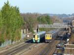 First Capital Connect 319 445 und Southern 377 472 begegnen sich in Horley - 11.1.2014