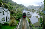 Ffestiniog Steam Railway in Wales. Bild vom Dia. Aufnahme: Juni 1991.