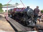 Romney, Hythe & Dymchurch Railway  Die amerikanische Pacific No 9 mit dem englischen Namen Winston Churchill wird auf der Drehscheibe in New Romney abgedreht.
