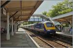 Ein Class 43 HST 125 erreicht als First Great Western 1602 Service von Penzance noch London Paddington den Bahnhof St-Erth.