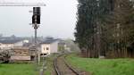 Guterverkehr Cargo-Gleisanschluss: Das lange Anschlussgleis in Gisikon-Root zur Papierfabrik Perlen wird h�ufig befahren. Es beinhaltet das 5. Einfahrsignal des S-Bahn-Bahnhofs. (09.04.10)