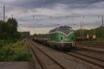 V200 mit einem Aluzug ...  Gilbert Coletti 14.10.2011