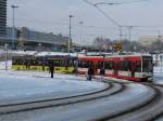 HAVAG. Nr.680 und Nr.679 am 04.01. 10 in der Kurve zum ...