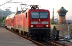 143 048 erreicht mit einer RB aus Richtung Bitterfeld kommend ... 143 048 erreicht mit einer RB aus Richtung Bitterfeld kommend ...