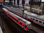 628210 bei der Durchfahrt Hamburg Hbf;090902  ...