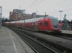 Hier ein RE nach L�beck Hbf., bei der Ausfahrt am ...