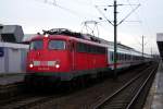 115 332 mit dem IC1933 in Hannover HBF am 4.12.09. ...