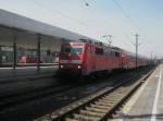 Hier 111 143-4 mit ...  Alexander Borchardt 05.05.2010