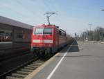 Hier 111 142-6 mit ...  Alexander Borchardt 06.05.2010