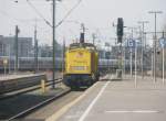 Hier 203 305-8, bei der Durchfahrt am 7.4.2010 durch Hannover ...