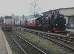 Hier links der abgestellte 187 018-7 und rechts 99 7238-1 ...