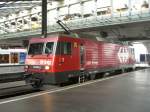 HGe 4/4 101 966-0 in Luzern am 21.01.2007  ...
